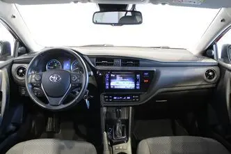 Toyota Corolla, 1.6, 97 kW, bensiin, automaat, esivedu