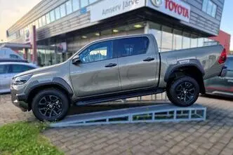Toyota Hilux, 2.8, 150 kW, diesel, automatic, four-wheel drive