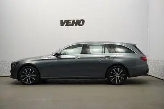 Mercedes-Benz E 300, 2.0, 143 kW, подключаемый гибрид, автомат, задний привод