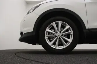 Nissan Qashqai, 1.2, 85 kW, bensiin, manuaal, esivedu