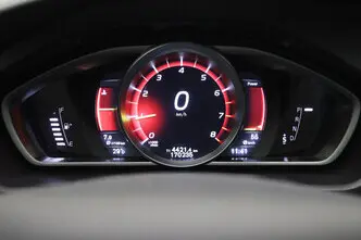 Volvo V40, 1.5, 112 kW, bensiin, automaat, esivedu