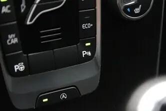 Volvo V40, 1.5, 112 kW, bensiin, automaat, esivedu