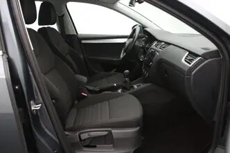 Škoda Octavia, 1.2, 81 kW, bensiin, manuaal, esivedu