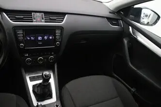 Škoda Octavia, 1.2, 81 kW, bensiin, manuaal, esivedu
