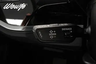 Audi Q3, 1.5, 110 kW, бензин, автомат, полный привод
