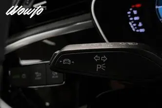 Audi Q3, 1.5, 110 kW, бензин, автомат, полный привод