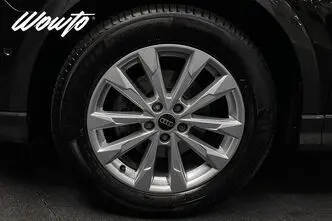 Audi Q3, 1.5, 110 kW, бензин, автомат, полный привод