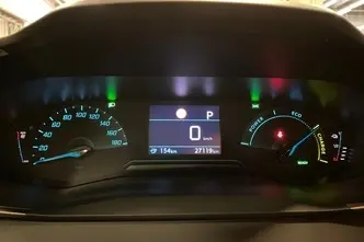 Peugeot e-2008, электричество, автомат, передний привод
