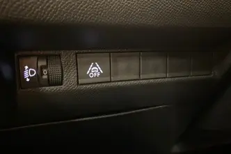 Peugeot e-2008, электричество, автомат, передний привод