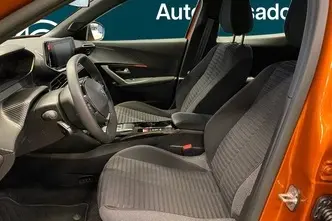 Peugeot e-2008, 100 kW, электричество, автомат, передний привод