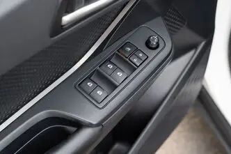 Toyota C-HR, 1.2, 85 kW, petrol, manual, front-wheel drive