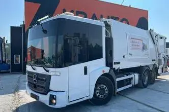 Mercedes-Benz Econic 2635 6x2*4, 260 kW, diesel, automatic