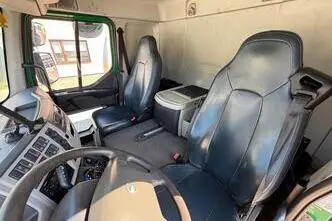 Volvo FL250 4x2 EURO 6 SIDE OPEN BOX, 188 kW, дизель, автомат