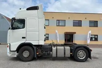 Volvo FH440, 324 kW, дизель, автомат