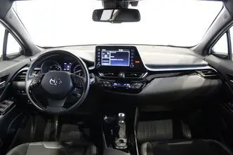 Toyota C-HR, 1.8, 72 kW, hybrid, automatic, front-wheel drive