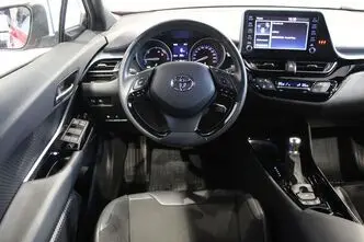 Toyota C-HR, 1.8, 72 kW, hybrid, automatic, front-wheel drive