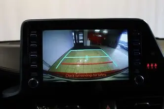 Toyota C-HR, 1.8, 72 kW, hybrid, automatic, front-wheel drive