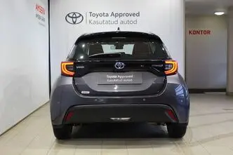 Toyota Yaris, 1.5, 68 kW, hybrid, automatic, front-wheel drive