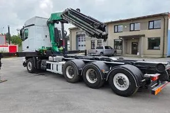 Mercedes-Benz Arocs 3253 8X4*4 Fassi F295, 390 kW, diesel, automatic