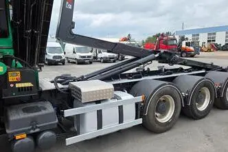 Mercedes-Benz Arocs 3253 8X4*4 Fassi F295, 390 kW, diesel, automatic