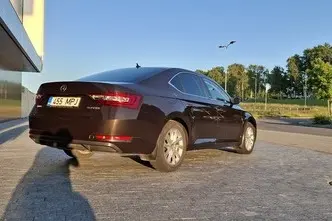 Škoda Superb, 1.8, 132 kW, petrol, automatic, front-wheel drive