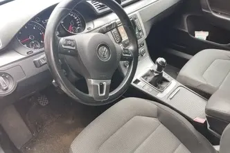 Volkswagen Passat, 2.0, 103 kW, diesel, manual, front-wheel drive