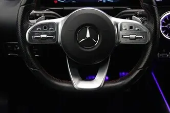 Mercedes-Benz B 200, 1.3, 120 kW, бензин, автомат, передний привод