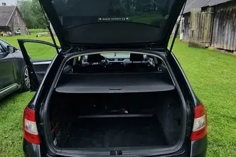Škoda Octavia, 1.8, 132 kW, bensiin, automaat, esivedu
