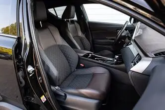 Toyota C-HR, 1.8, 90 kW, petrol, automatic, front-wheel drive