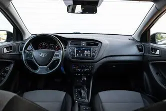 Hyundai i20, 1.0, 74 kW, bensiin, automaat, esivedu