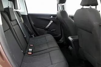 Peugeot 2008, 1.2, 81 kW, bensiin, manuaal, esivedu