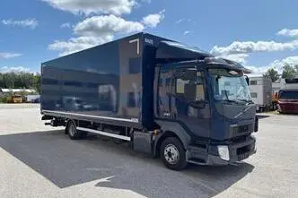 Volvo FL240 + LIFT, 177 kW, дизель, механическая