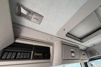 Volvo FL240 + LIFT, 177 kW, дизель, механическая