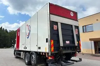 Scania P400, 294 kW, дизель, автомат