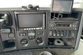 Scania P400, 294 kW, дизель, автомат