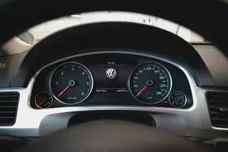 Volkswagen Touareg, 3.0, 180 kW, дизель, автомат, полный привод