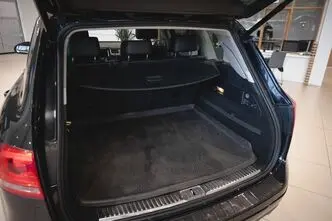 Volkswagen Touareg, 3.0, 180 kW, дизель, автомат, полный привод