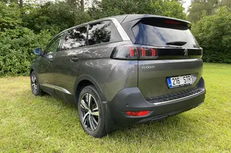 Peugeot 5008, 1.5, 96 kW, дизель, автомат, передний привод