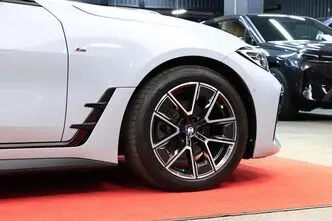 BMW 420, 2.0, 140 kW, гибрид, автомат, полный привод
