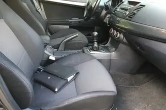 Mitsubishi Lancer, 2.2, 103 kW, дизель, механическая, передний привод