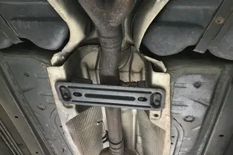 BMW 523, бензин, автомат, задний привод