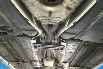 BMW 523, бензин, автомат, задний привод