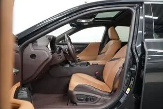 Lexus ES 300, 2.5, 131 kW, bensiin, automaat, esivedu