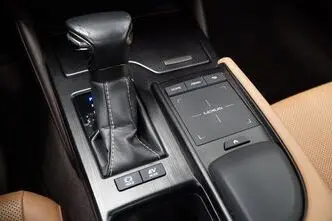 Lexus ES 300, 2.5, 131 kW, bensiin, automaat, esivedu