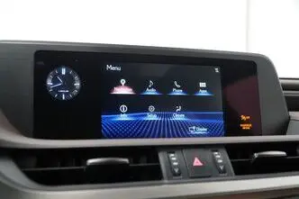 Lexus ES 300, 2.5, 131 kW, bensiin, automaat, esivedu