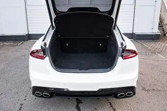 Kia Stinger, 3.3, 272 kW, бензин, автомат, полный привод