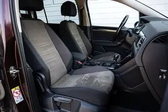 Volkswagen Touran, 1.4, 110 kW, bensiin, automaat, esivedu