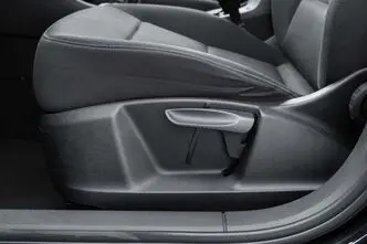 Audi Q3, 2.0, 103 kW, diisel, manuaal, esivedu