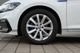 Volkswagen Passat, 1.4, 160 kW, plug-in hybrid, automatic, front-wheel drive