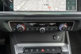 Audi Q3, 2.0, 110 kW, дизель, автомат, полный привод